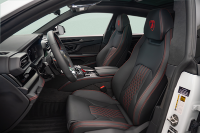 2025 Lamborghini Urus SE