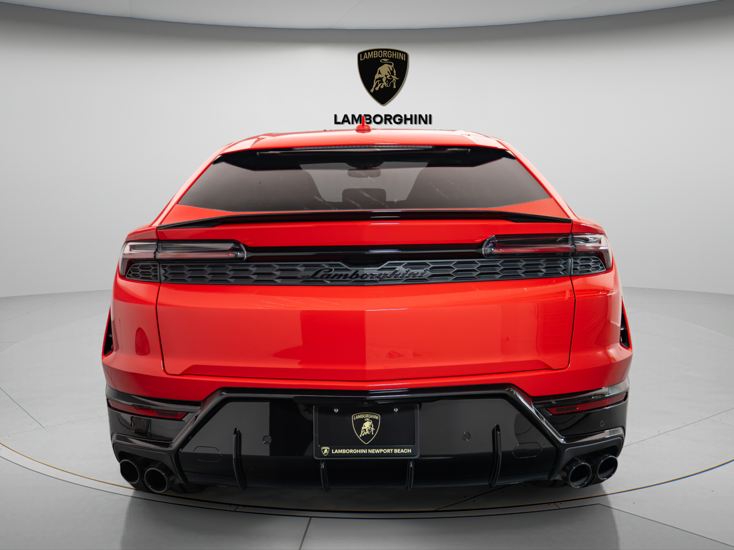 2026 Lamborghini Urus SE