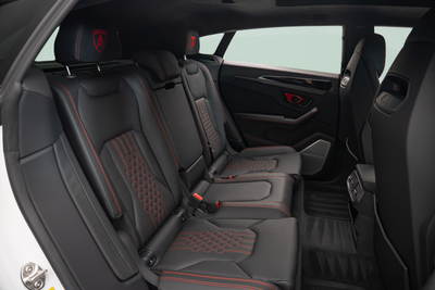 2026 Lamborghini Urus SE