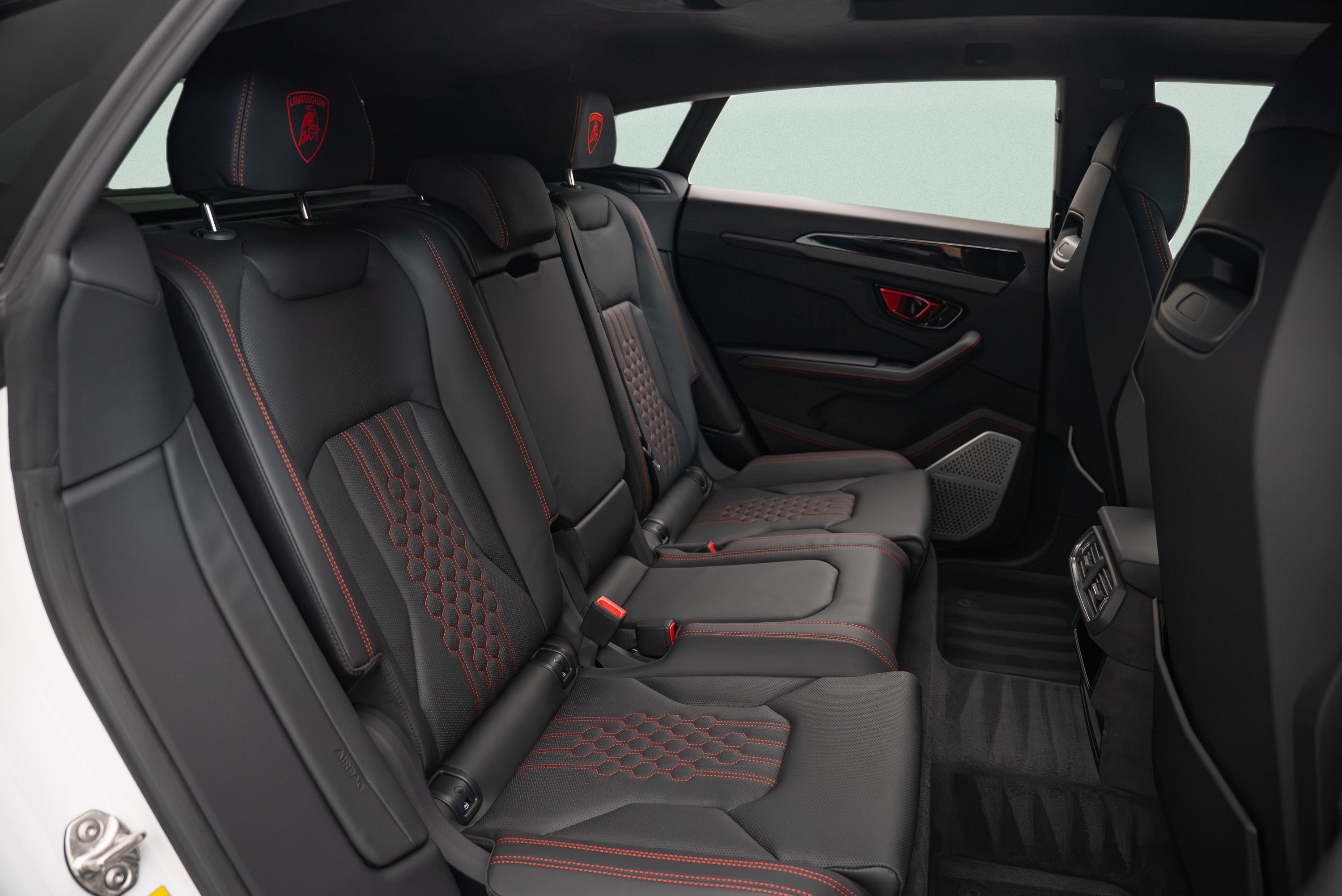 2026 Lamborghini Urus SE