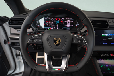 2026 Lamborghini Urus SE