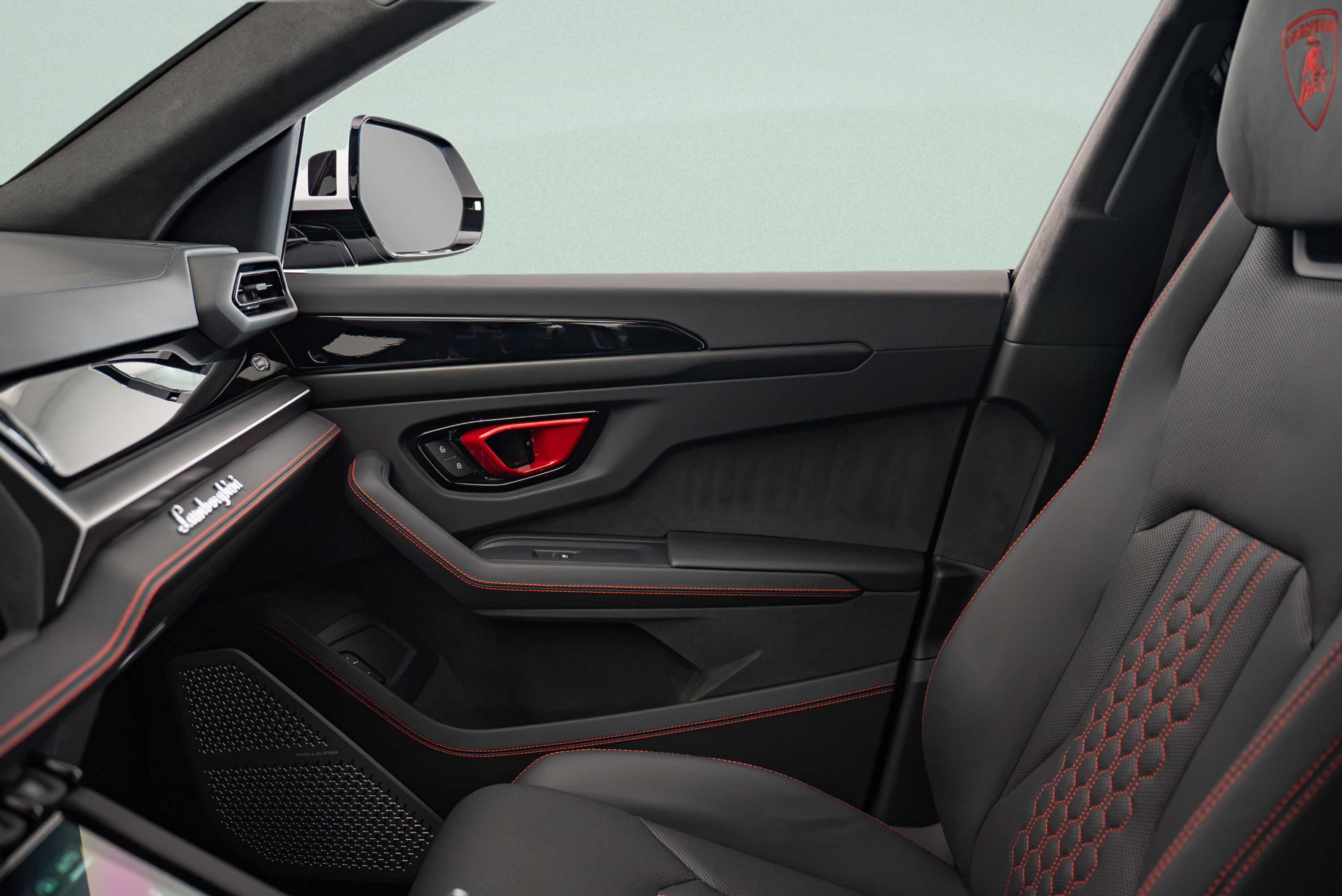 2026 Lamborghini Urus SE