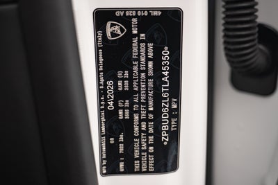 2026 Lamborghini Urus SE