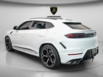 2026 Lamborghini Urus SE