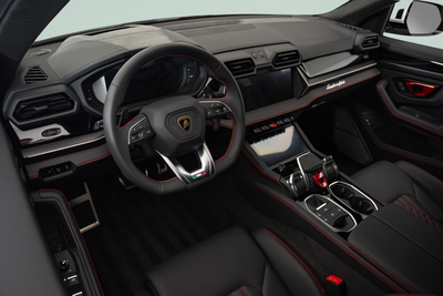 2026 Lamborghini Urus SE