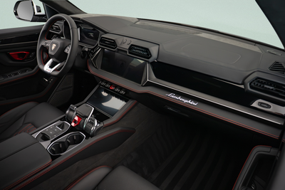 2026 Lamborghini Urus SE