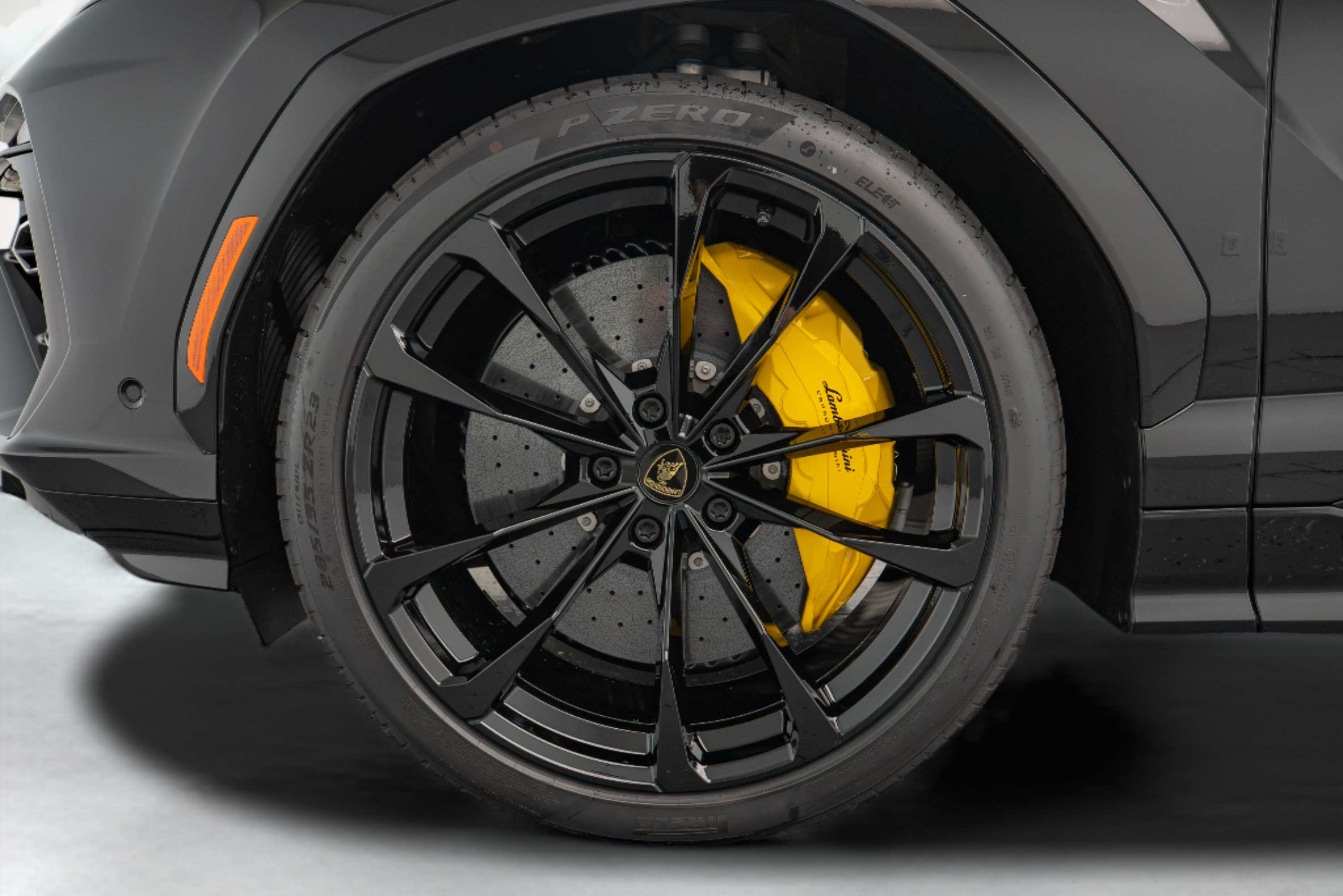 2026 Lamborghini Urus SE