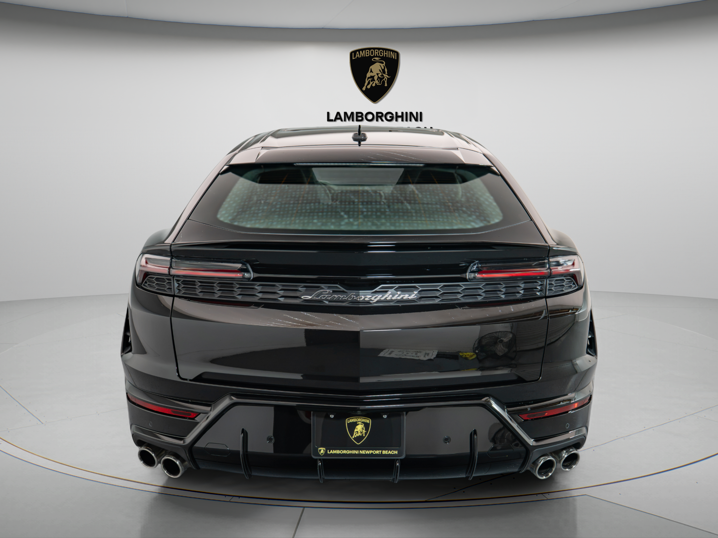 2026 Lamborghini Urus SE