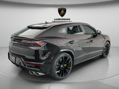 2026 Lamborghini Urus SE
