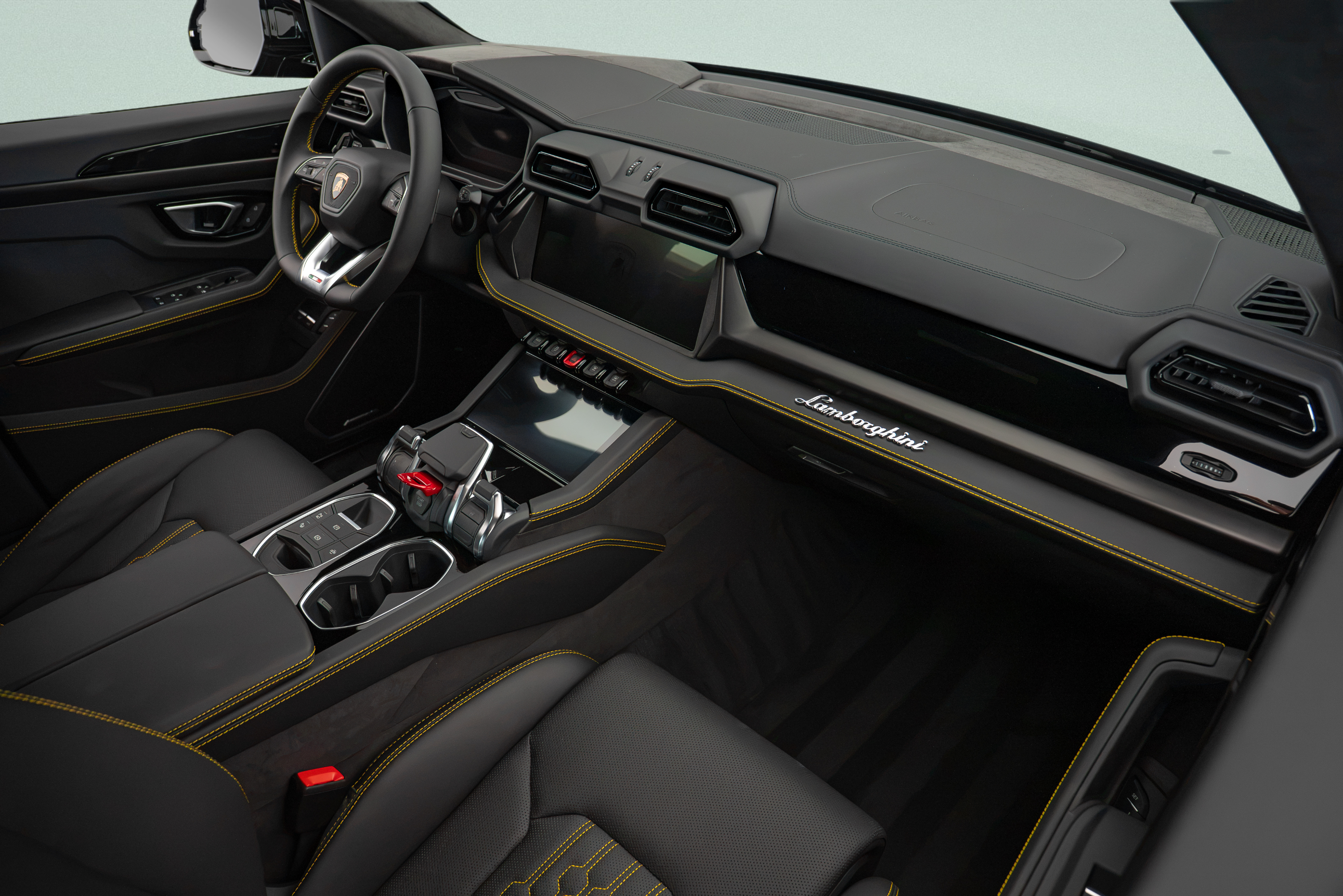 2026 Lamborghini Urus SE