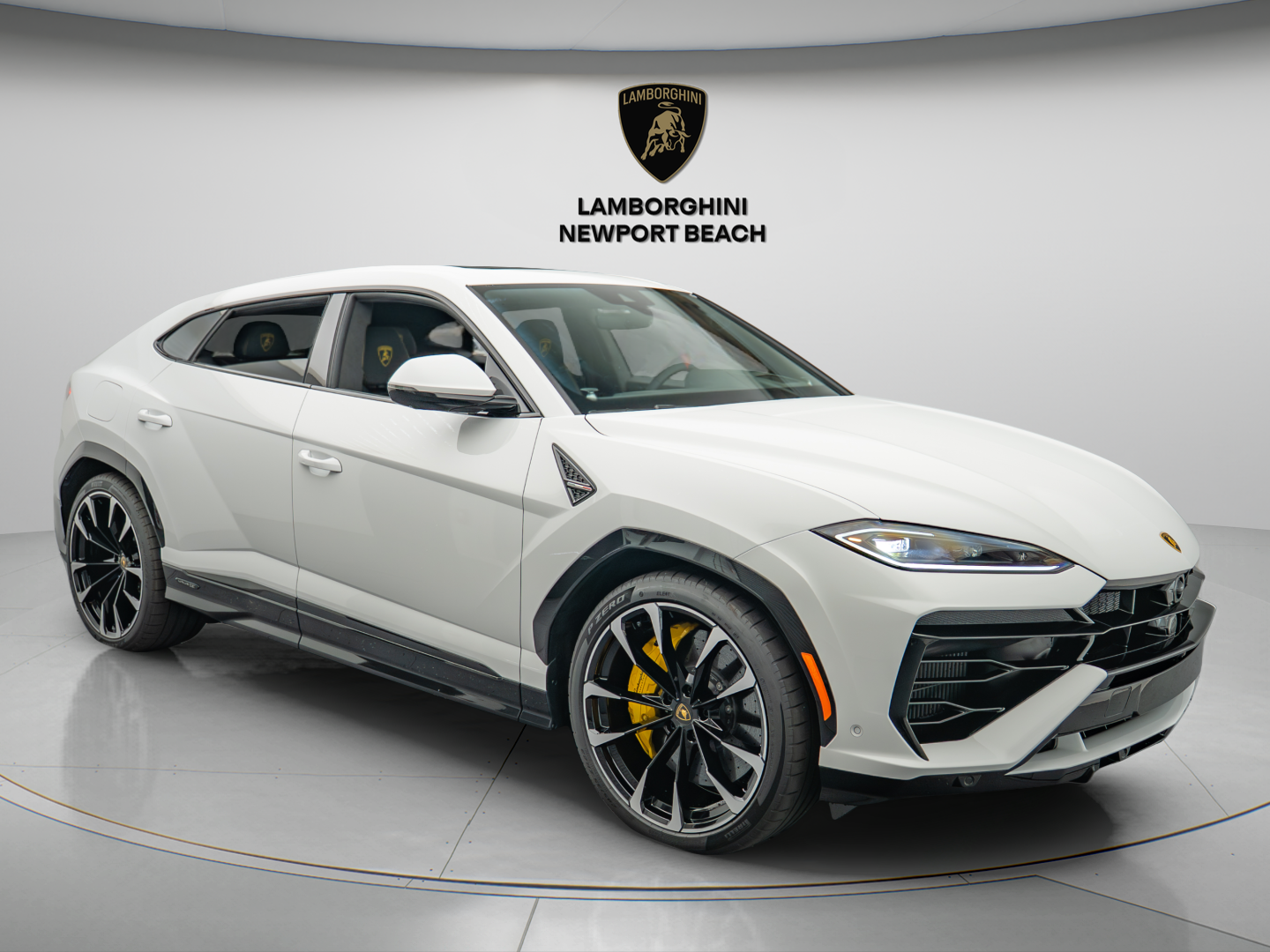 2025 Lamborghini Urus SE