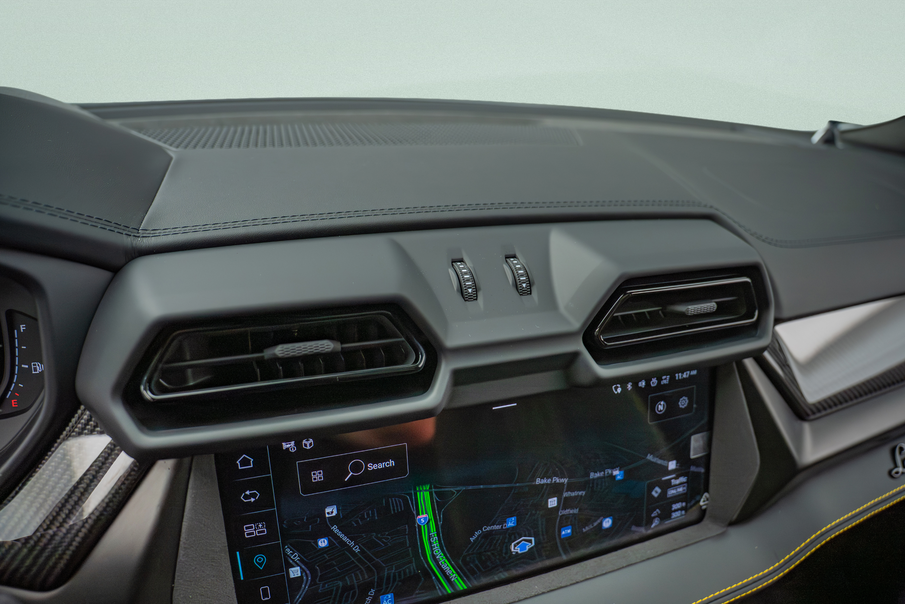 2025 Lamborghini Urus SE
