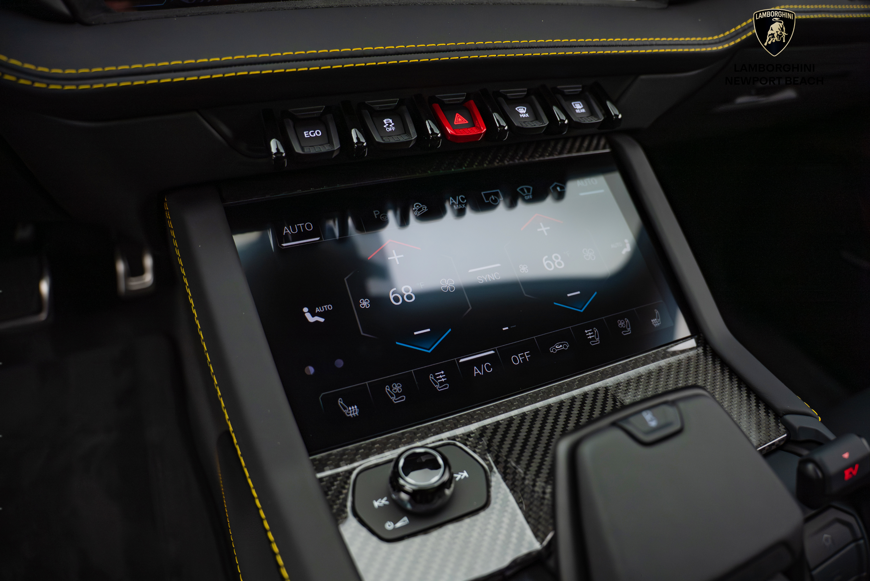 2025 Lamborghini Urus SE
