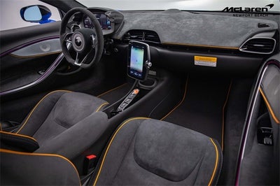 2025 McLaren Artura Performance