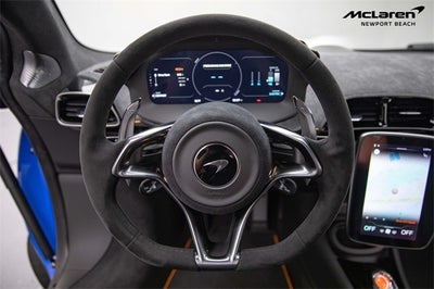 2025 McLaren Artura Performance