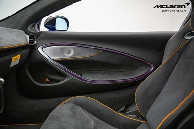 2025 McLaren Artura Performance