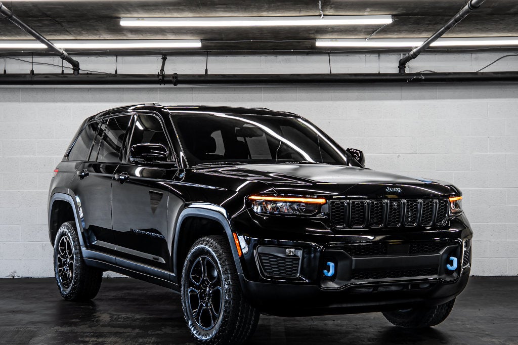 2023 Jeep Grand Cherokee Trailhawk 4xe