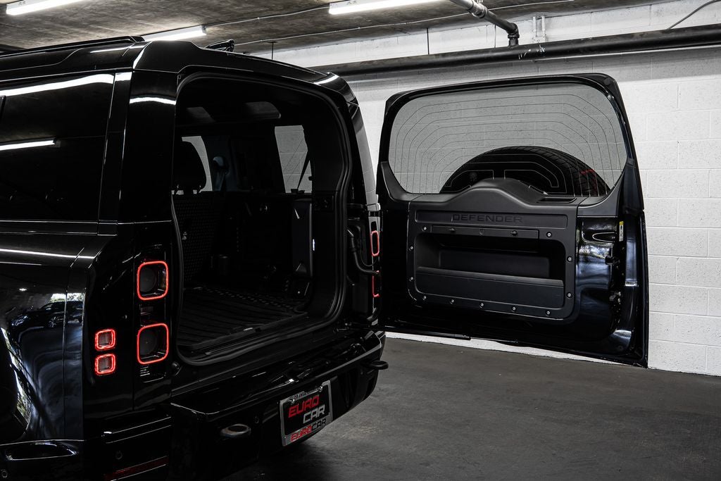 2023 Land Rover Defender 110 X *PANORAMIC SUNROOF*