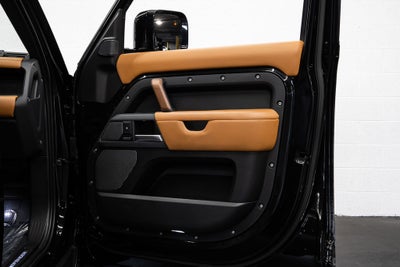 2023 Land Rover Defender 110 X *PANORAMIC SUNROOF*