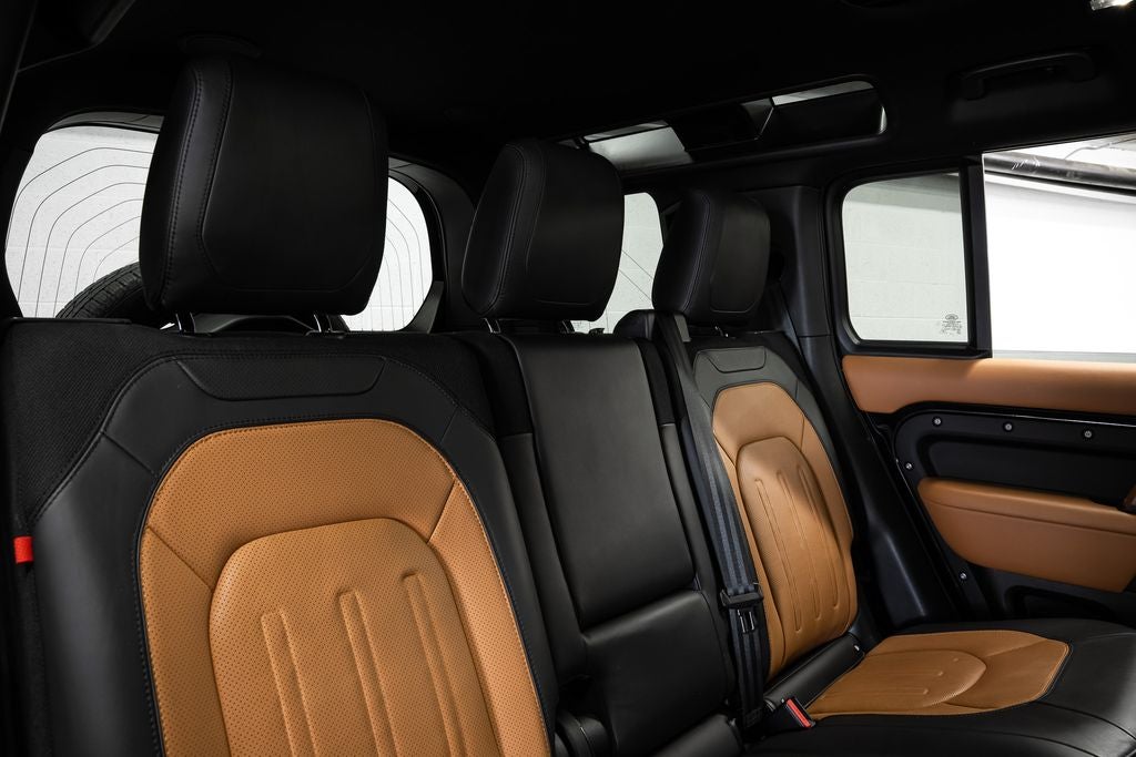 2023 Land Rover Defender 110 X *PANORAMIC SUNROOF*