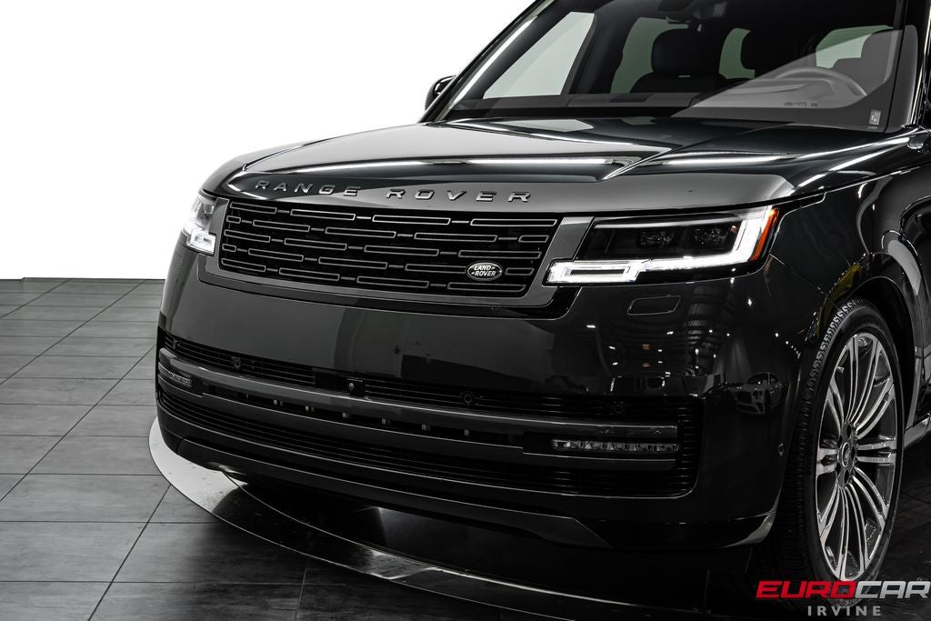 2025 Land Rover Range Rover SE LWB *7-SEATER * PANORAMIC ROOF*
