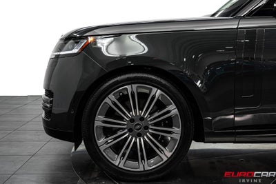 2025 Land Rover Range Rover SE LWB *7-SEATER * PANORAMIC ROOF*
