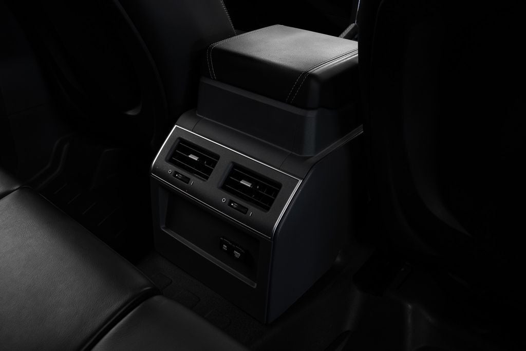 2024 INEOS Grenadier Base