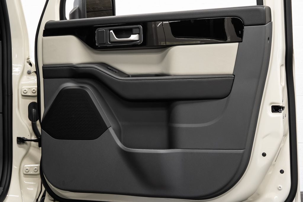 2025 INEOS Grenadier Fieldmaster Edition