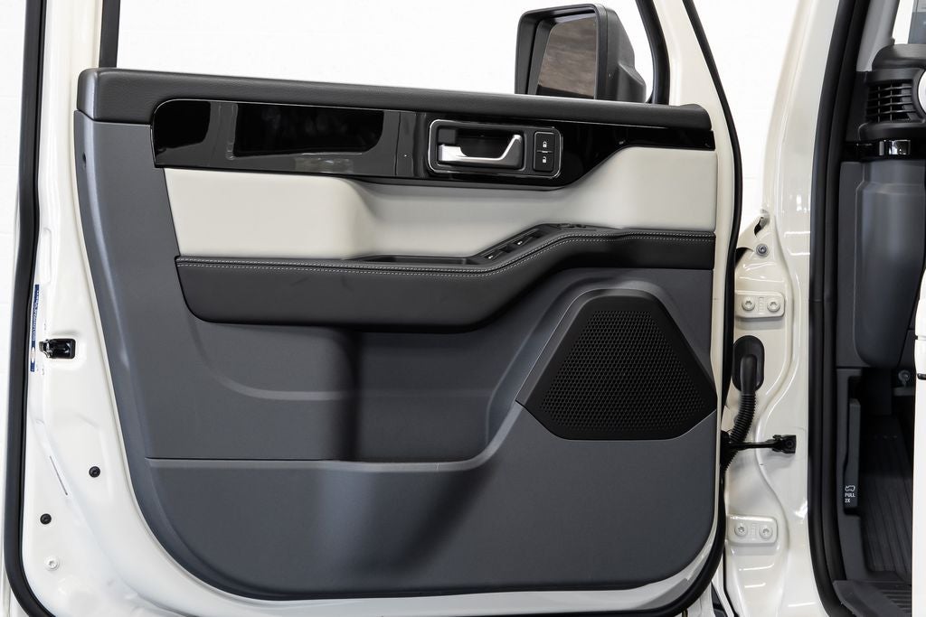 2025 INEOS Grenadier Fieldmaster Edition