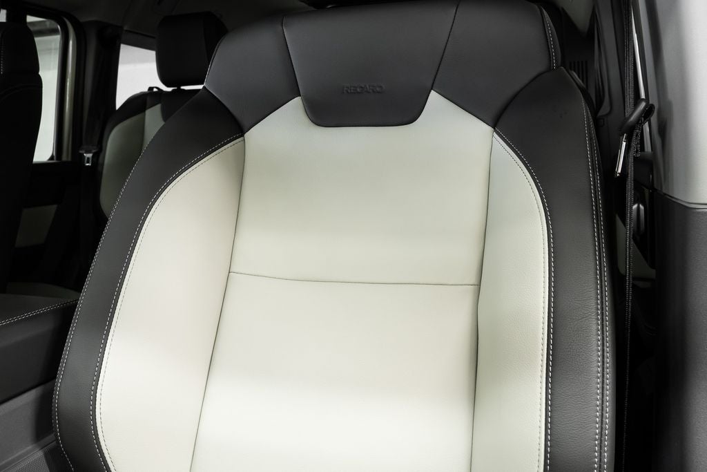 2025 INEOS Grenadier Fieldmaster Edition