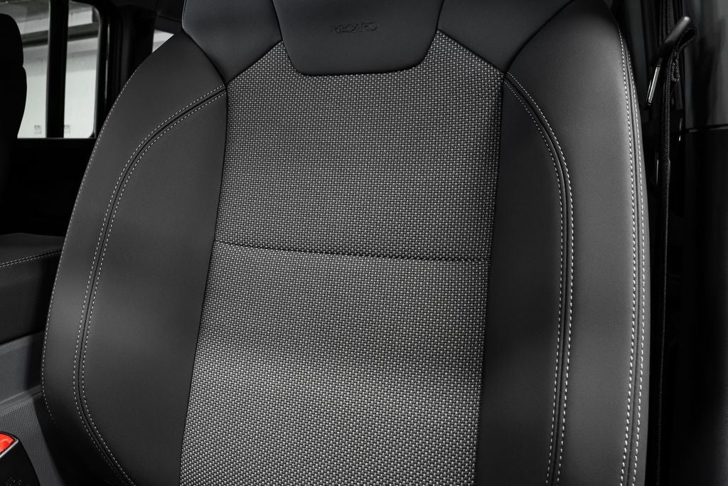 2026 INEOS Grenadier Station Wagon Base