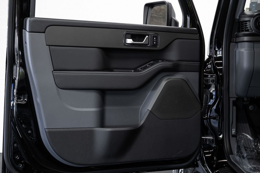 2025 INEOS Grenadier Station Wagon Base