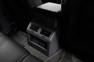 2025 INEOS Grenadier Station Wagon Base