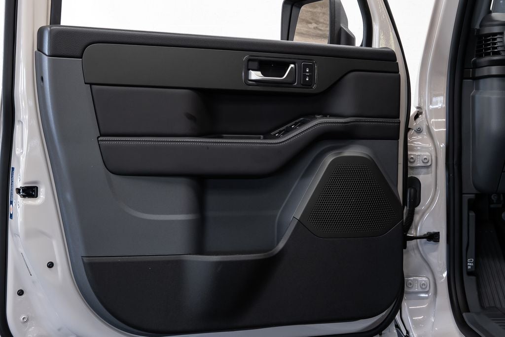 2025 INEOS Grenadier 1924 Limited Edition