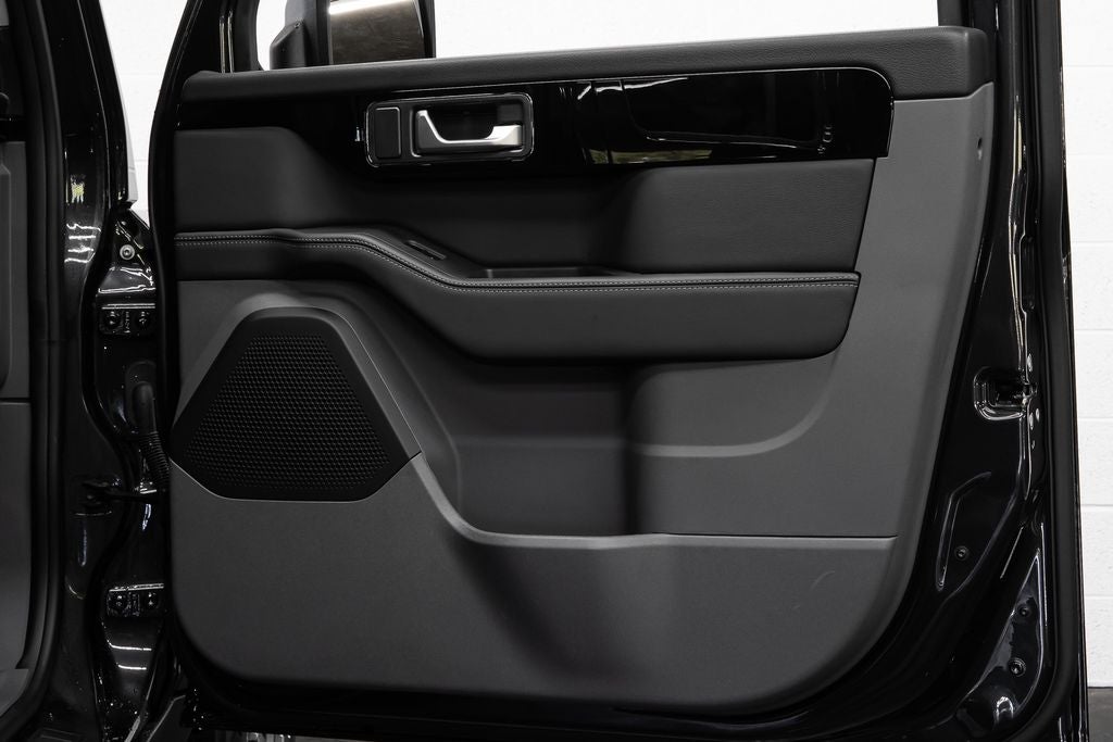 2025 INEOS Grenadier Base