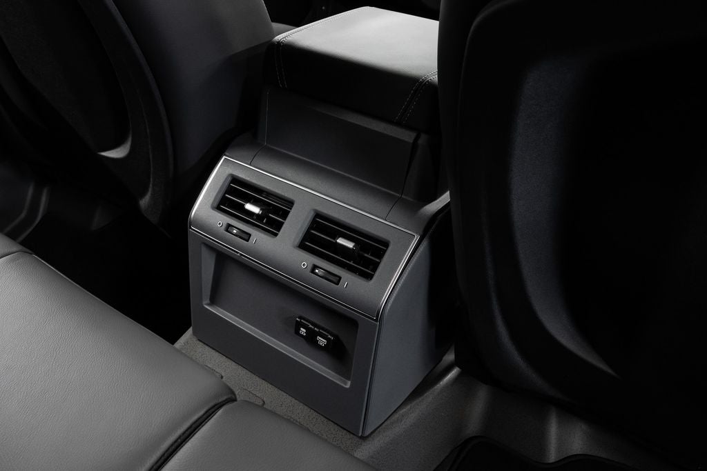 2025 INEOS Grenadier Base