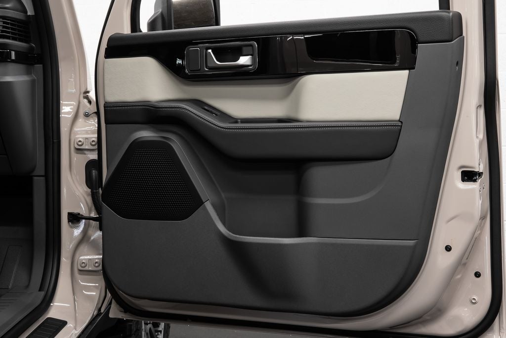 2025 INEOS Grenadier Fieldmaster Edition