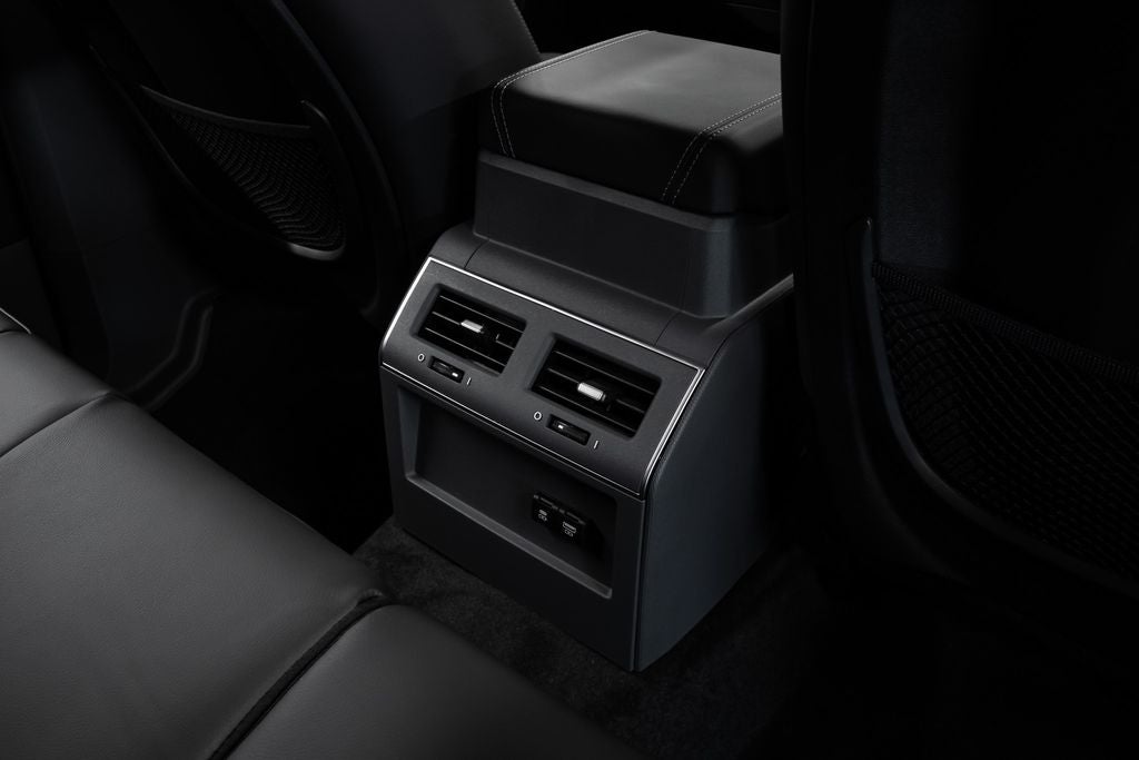 2026 INEOS Grenadier Base