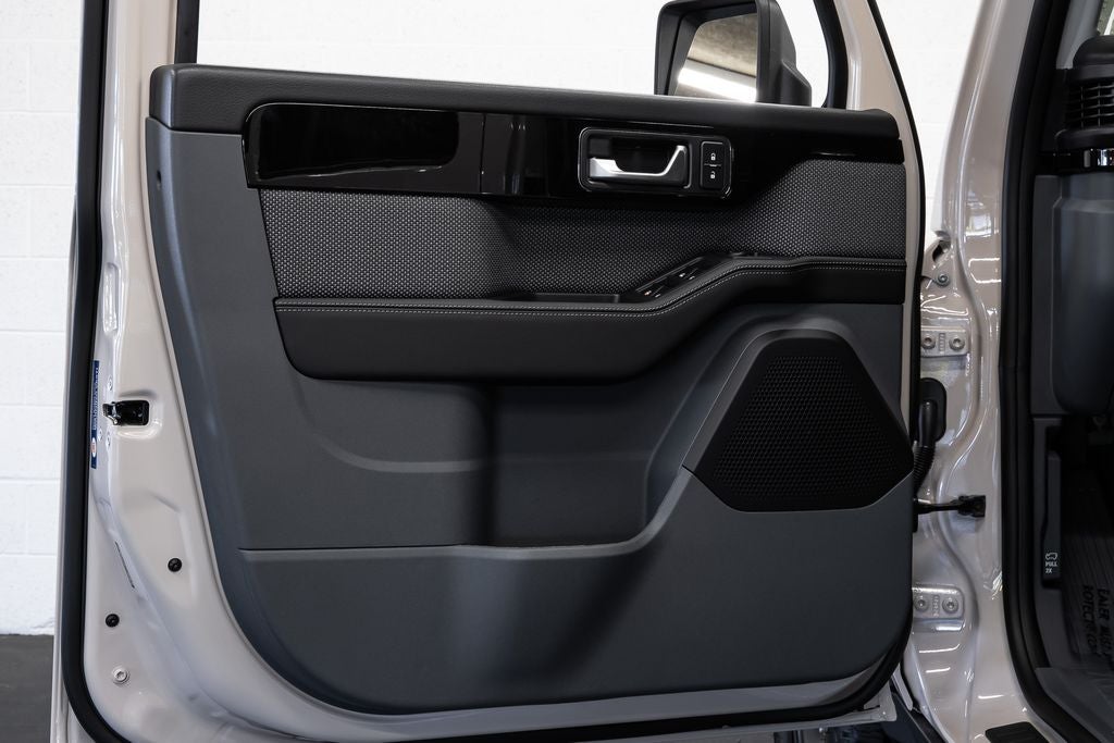 2026 INEOS Grenadier Station Wagon Base