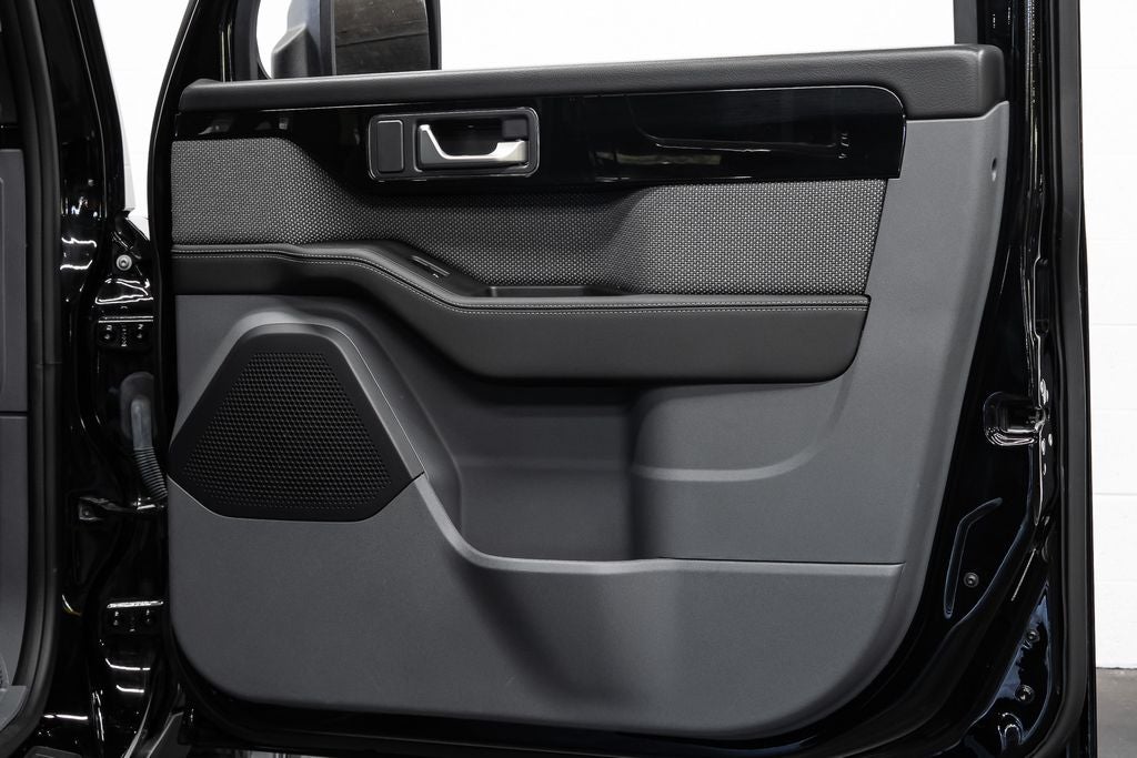 2024 INEOS Grenadier Station Wagon Base
