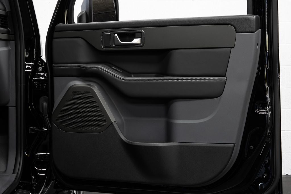 2025 INEOS Grenadier 1924 Limited Edition