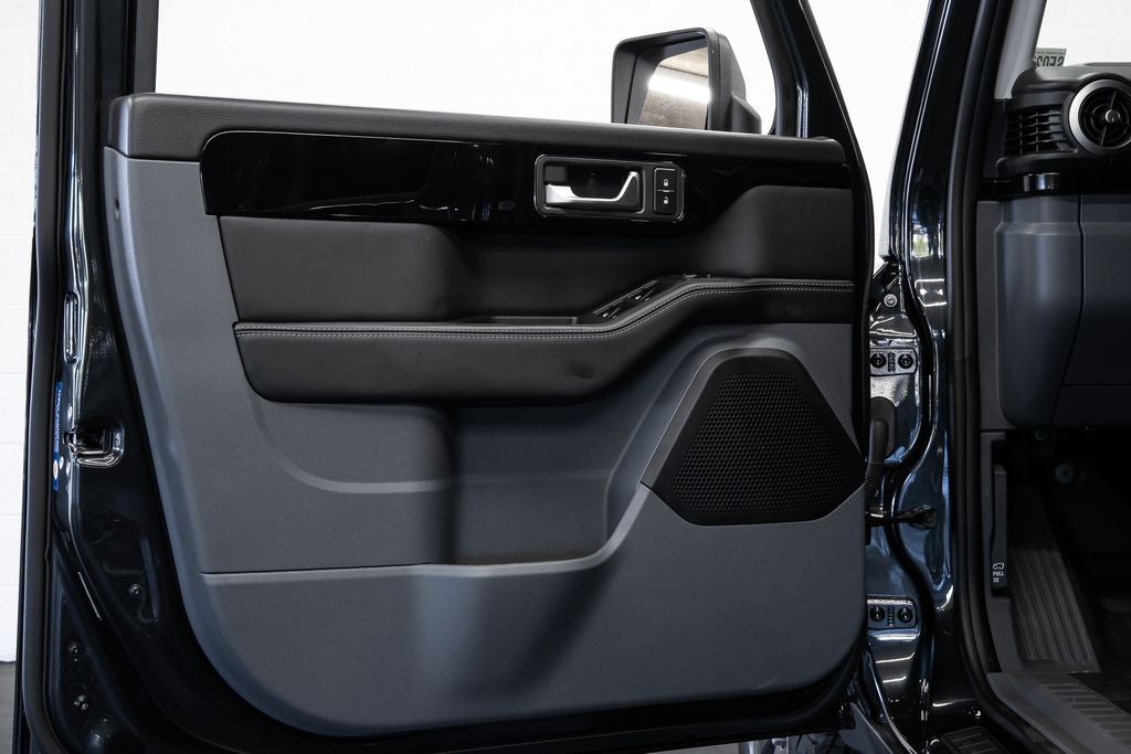 2025 INEOS Grenadier Station Wagon Fieldmaster Edition