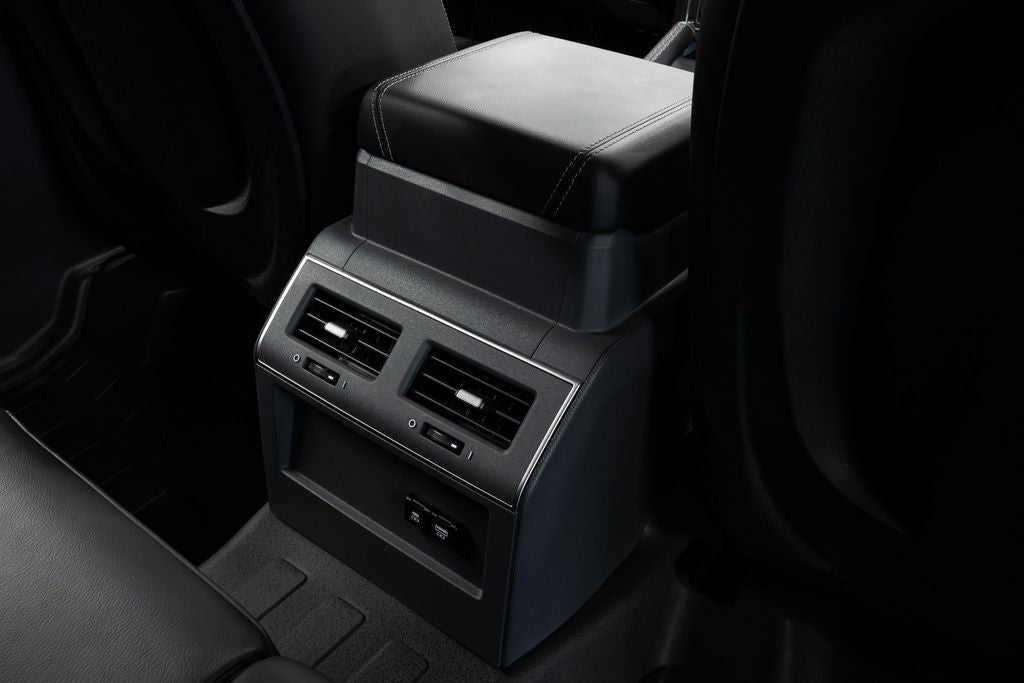 2025 INEOS Grenadier Station Wagon Fieldmaster Edition