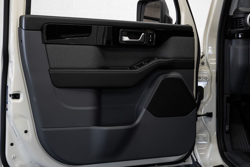 2026 INEOS Grenadier Base