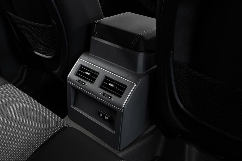 2026 INEOS Grenadier Base