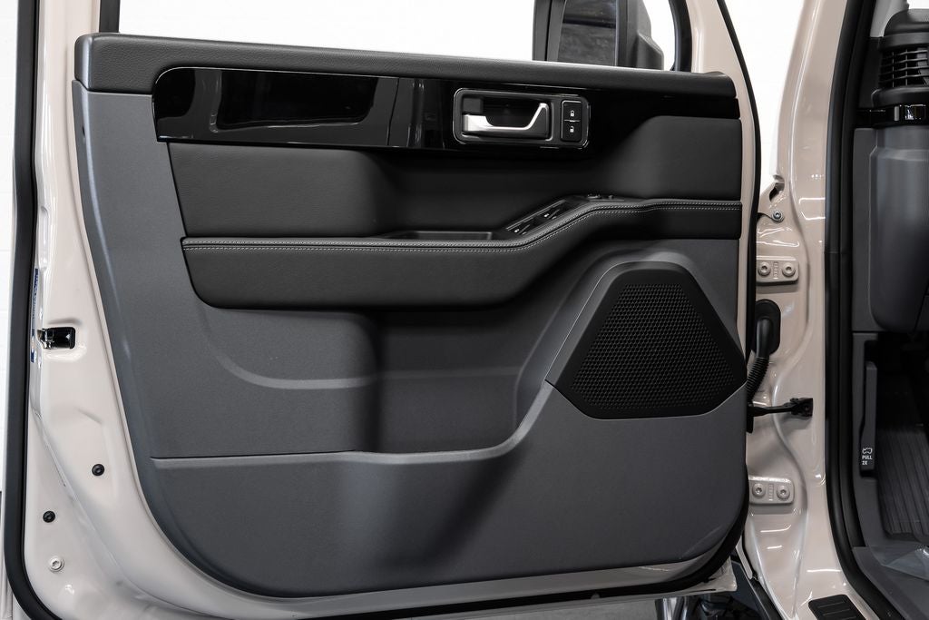 2025 INEOS Grenadier Base