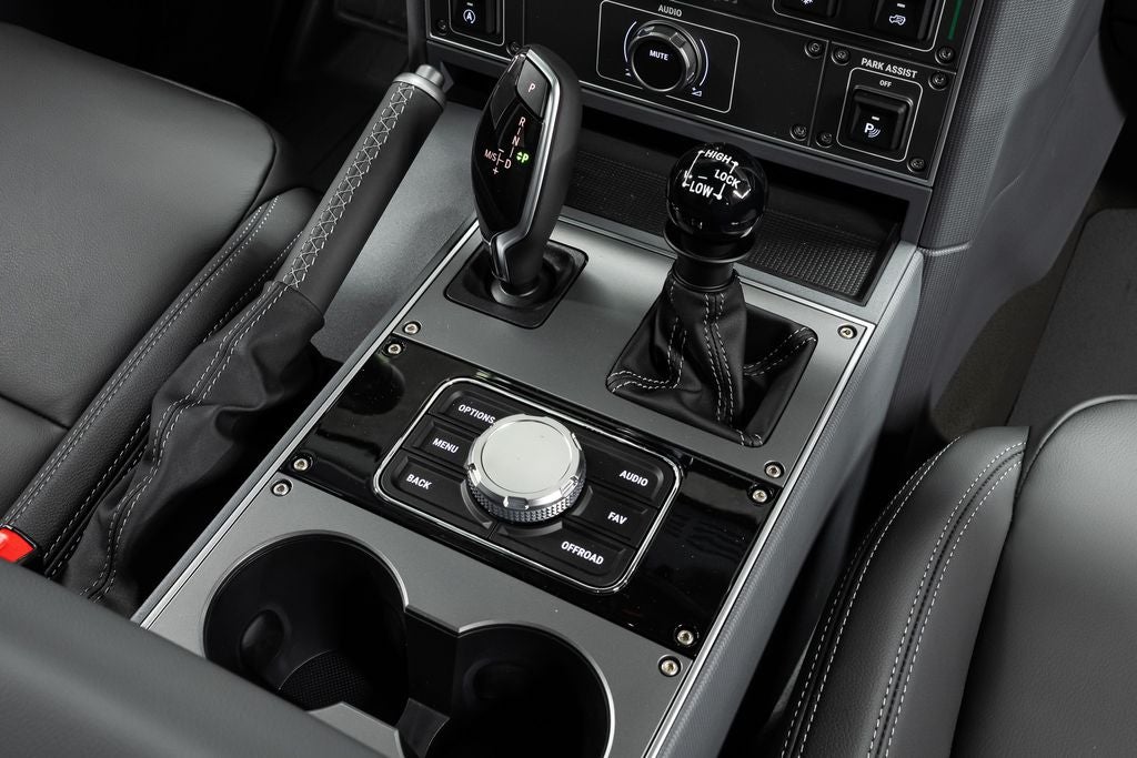 2025 INEOS Grenadier Fieldmaster Edition