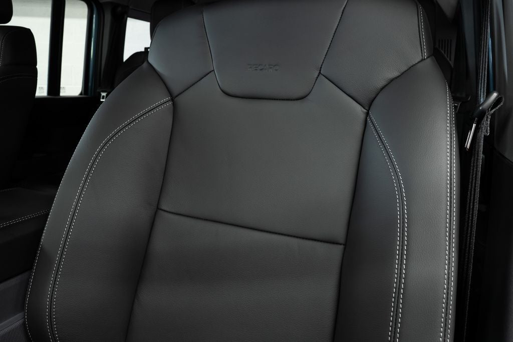 2025 INEOS Grenadier Fieldmaster Edition