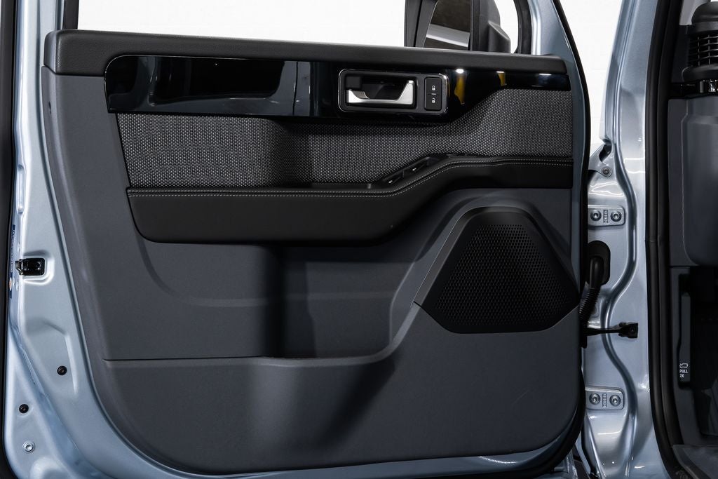 2025 INEOS Grenadier Base