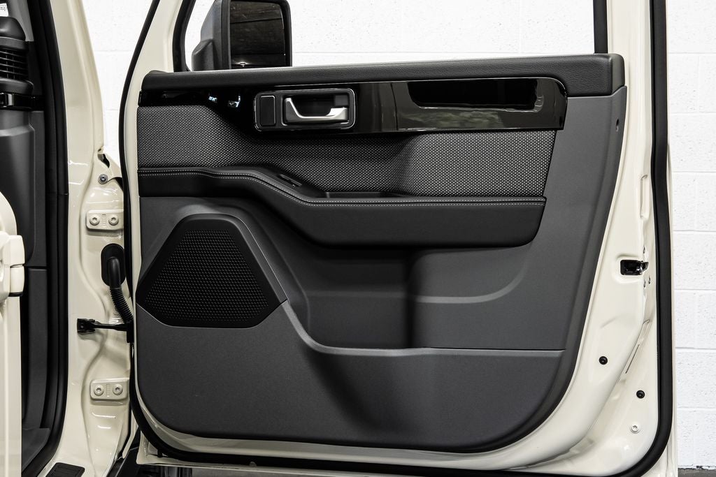 2026 INEOS Grenadier Station Wagon Base